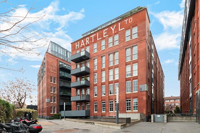 1 Bedroom Flat To Rent In The Jam Factory, Green Walk, London, SE1