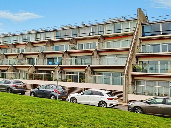 2 Bedroom Apartment For Sale In Whitecliffs, The Leas, Folkestone, CT20