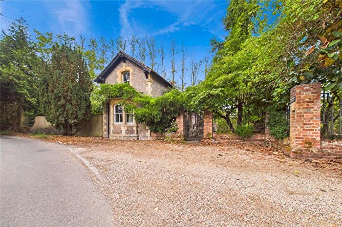 2 Bedroom House To Rent In Upper Lodge Farm, Rectory Road, Padworth Common, Reading, RG7