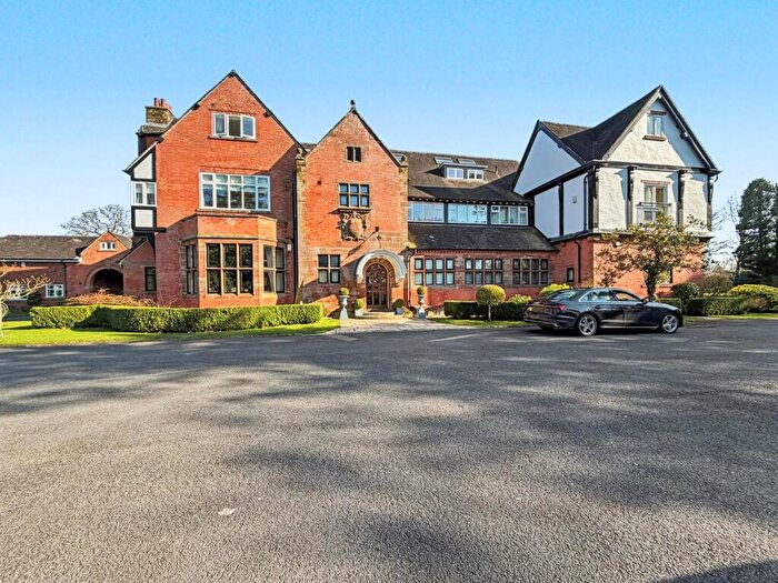 3 Bedroom Apartment To Rent In Chelford Road, Alderley Edge, SK9