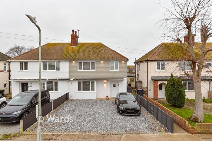 3 Bedroom Semi Detached House For Sale In Osborne Gardens, Beltinge, Herne Bay, Kent, CT6