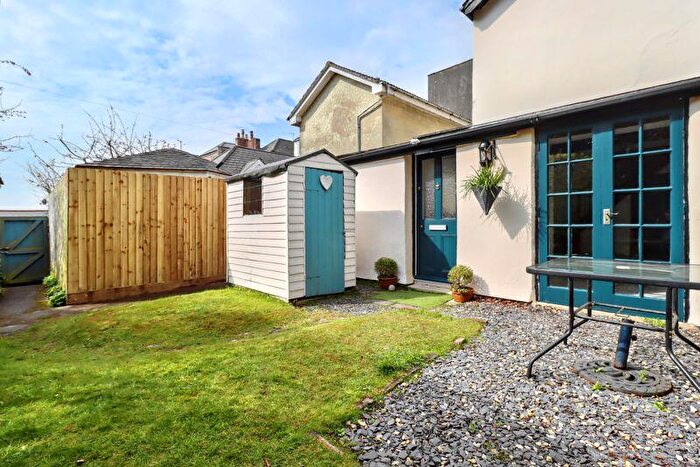 2 Bedroom Cottage To Rent In Copse Road, Clevedon, BS21