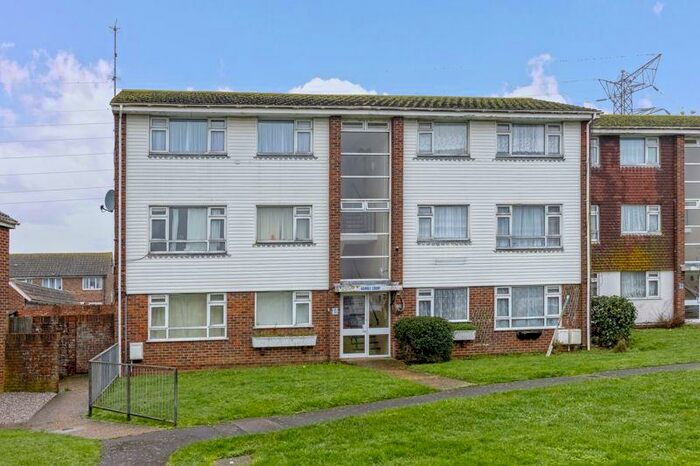 1 Bedroom Apartment To Rent In Hamble Road, Lancing, BN15
