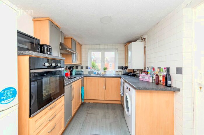 3 Bedroom Terraced House To Rent In Buller Road, Brighton, BN2