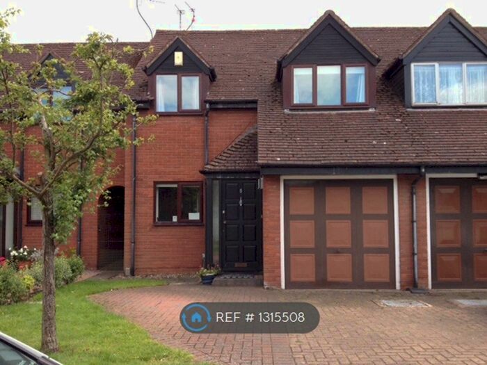 3 Bedroom Terraced House To Rent In Harger Court, Kenilworth CV8