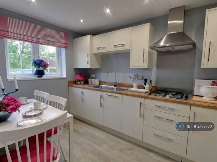 3 Bedroom Detached House To Rent In West Denton Road, Newcastle Upon Tyne, NE15