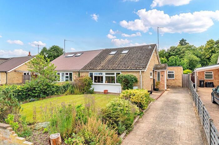 4 Bedroom Semi-Detached House For Sale In Station Road, Foxton, CB22