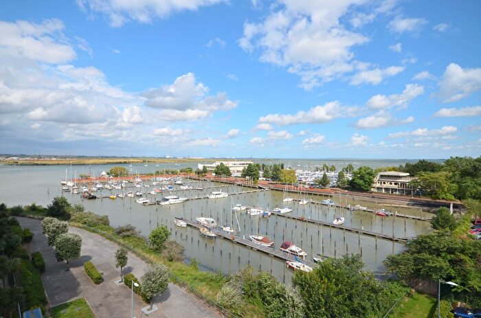 3 Bedroom Penthouse To Rent In The Boardwalk, Gillingham, ME7