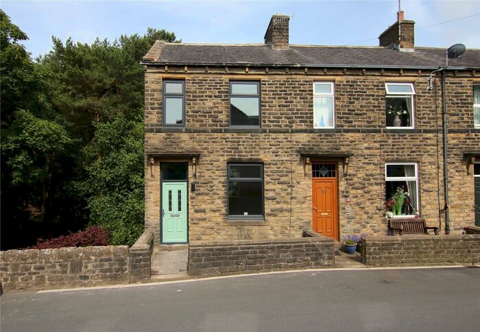 2 Bedroom Detached House For Sale In Station Road, Oxenhope, BD22