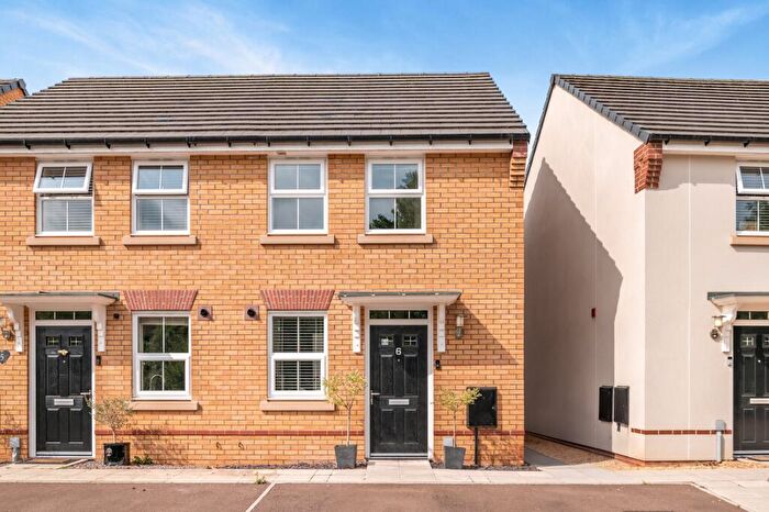 2 Bedroom Semi-Detached House For Sale In Gerddi Tir-Llyn, Caldicot, NP26