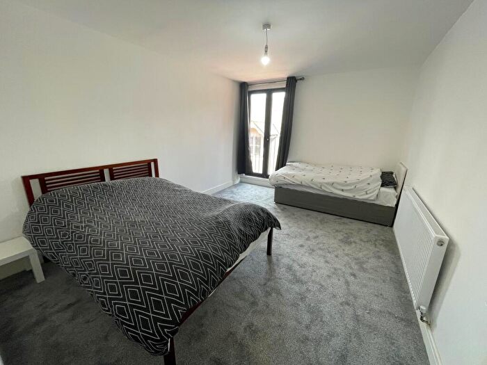 1 Bedroom Property To Rent In Palmerston Road, BH1