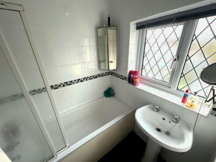3 Bedroom Terraced House For Sale In Oak Avenue, Longridge, PR3