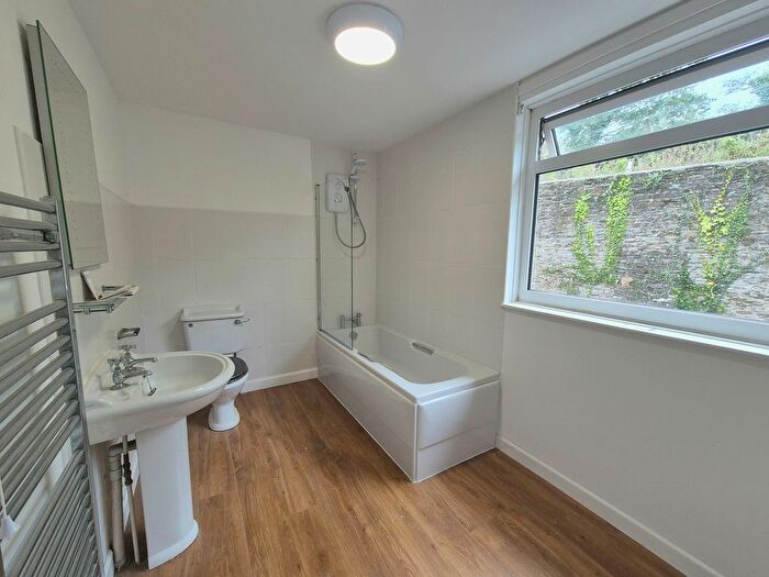 2 Bedroom Cottage To Rent In Yealmpton, Devon, PL8