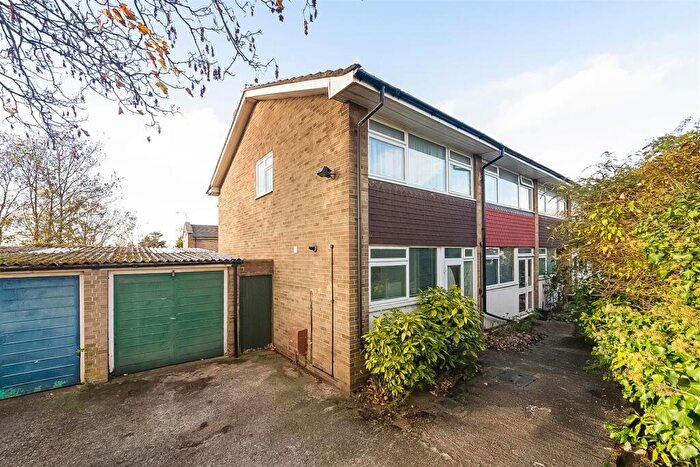 2 Bedroom End Of Terrace House To Rent In The Beeches, Blunt Road, South Croydon, CR2