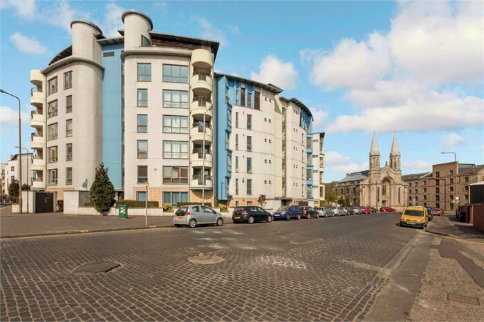 2 Bedroom Flat To Rent In , Dock Street, Edinburgh, EH6