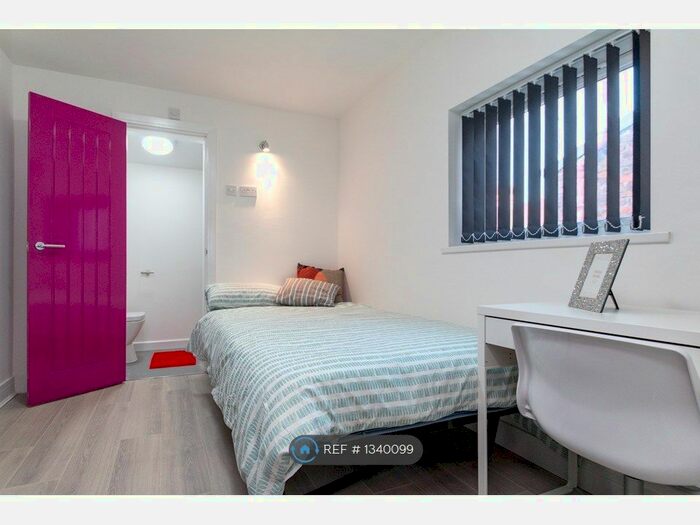 6 Bedroom Terraced House To Rent In Empress Road, Kensington, Liverpool, L7