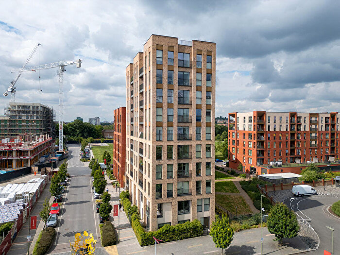 1 Bedroom Flat To Rent In Thistleton House, Lismore Boulevard, NW9