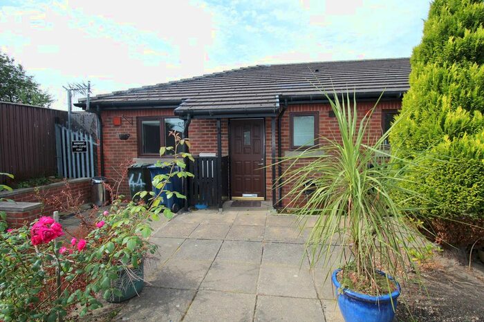 1 Bedroom Bungalow To Rent In High Moor Court, Cowgate, Newcastle Upon Tyne, NE5