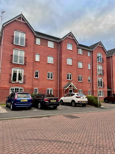 2 Bedroom Flat To Rent In Blount Close, Crewe, CW1