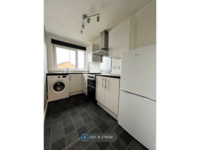 1 Bedroom Flat To Rent In Polmont, Falkirk, FK2
