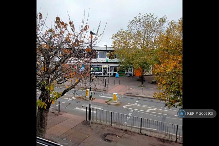 2 Bedroom Flat To Rent In Prettygate, Colchester, CO3