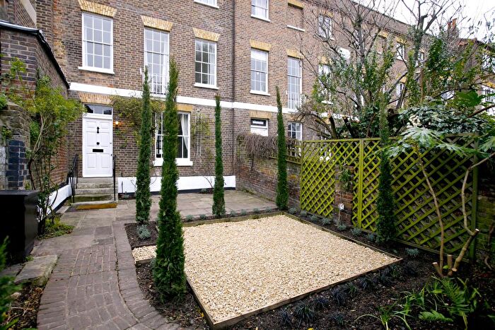 4 Bedroom Terraced House To Rent In Petersham Road, Richmond, TW10