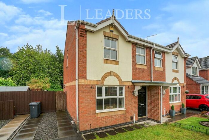 3 Bedroom Semi-Detached House To Rent In Lords Close, Coalville, Leicestershire, LE67