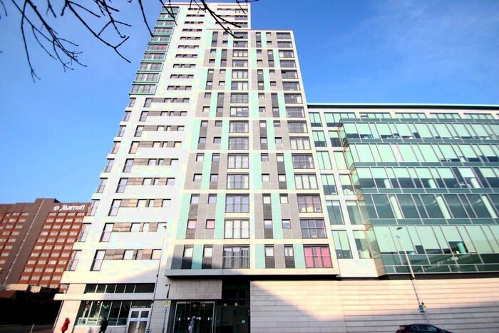 2 Bedroom Flat To Rent In Argyle Street, Glasgow, G2