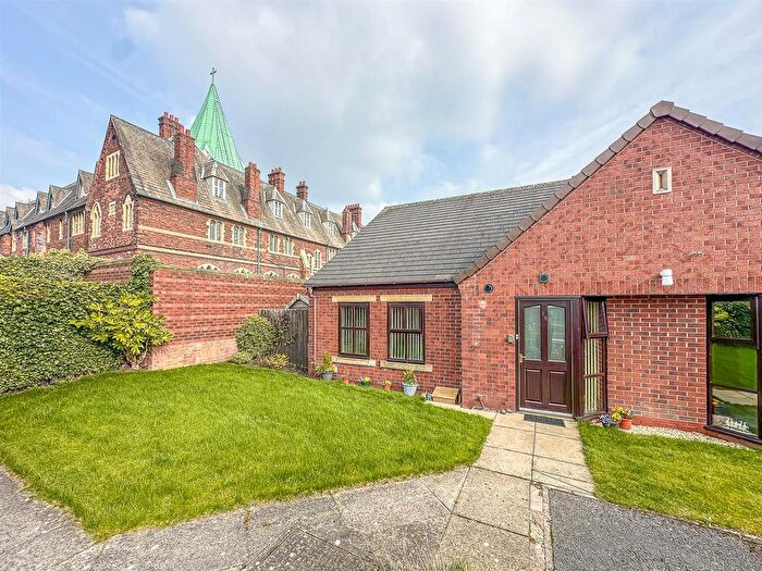 2 Bedroom Semi-Detached Bungalow For Sale In St. Peters Court, Horbury, Wakefield, WF4