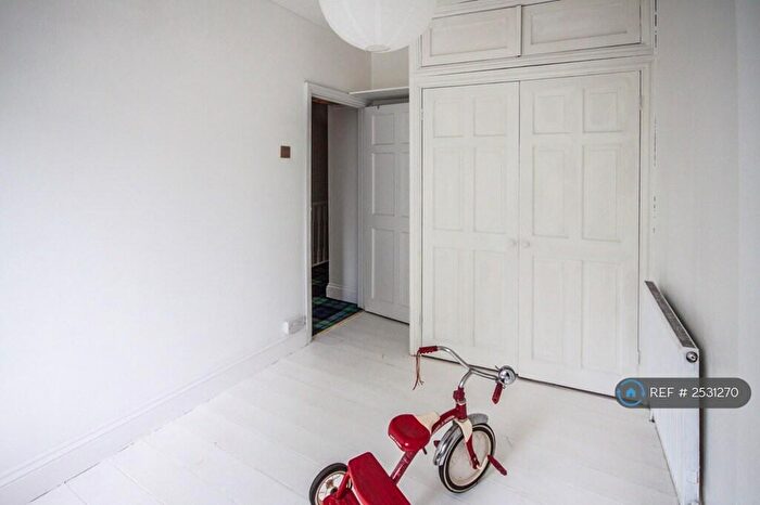 4 Bedroom Terraced House To Rent In Woodland Terrace, Maesycoed, Pontypridd, CF37