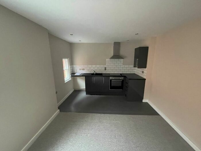 1 Bedroom Flat To Rent In Granville, Park Terrace, Llandrindod Wells, LD1