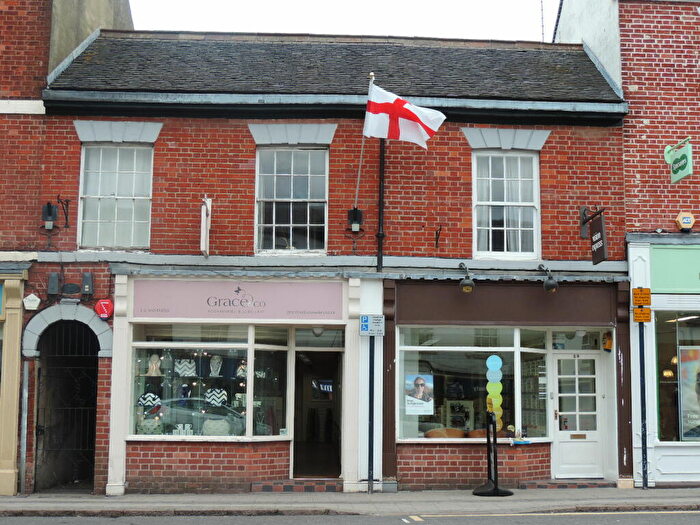 1 Bedroom Flat To Rent In MarKET Street, Ashby-de-la-Zouch, LE65