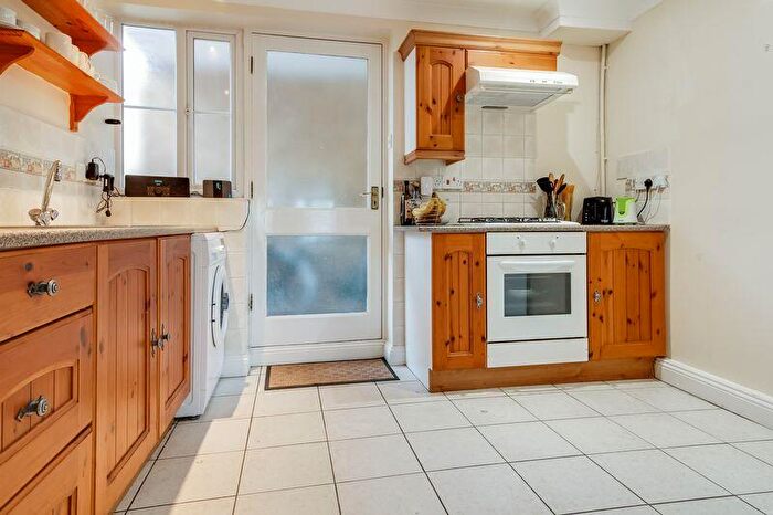 3 Bedroom Terraced House To Rent In Crosshall Road, St. Neots, PE19