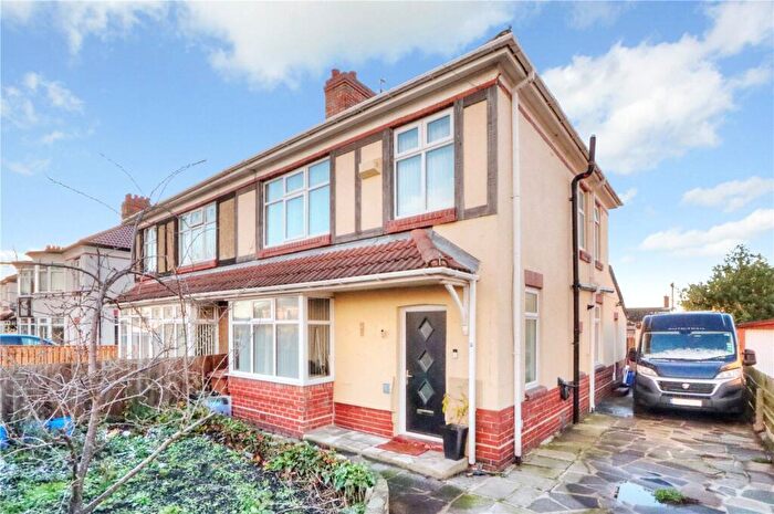 3 Bedroom Semi Detached House For Sale In Hindsons Crescent North, Houghton Le Spring, Tyne And Wear, DH4