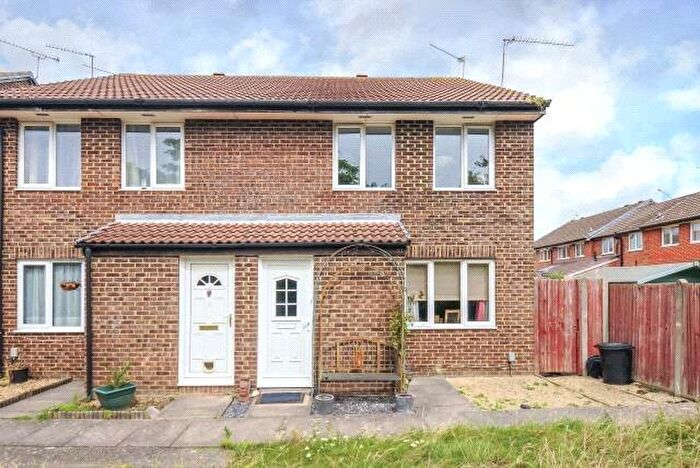 1 Bedroom Maisonette For Sale In Saleby Close, Lower Earley, Reading, RG6