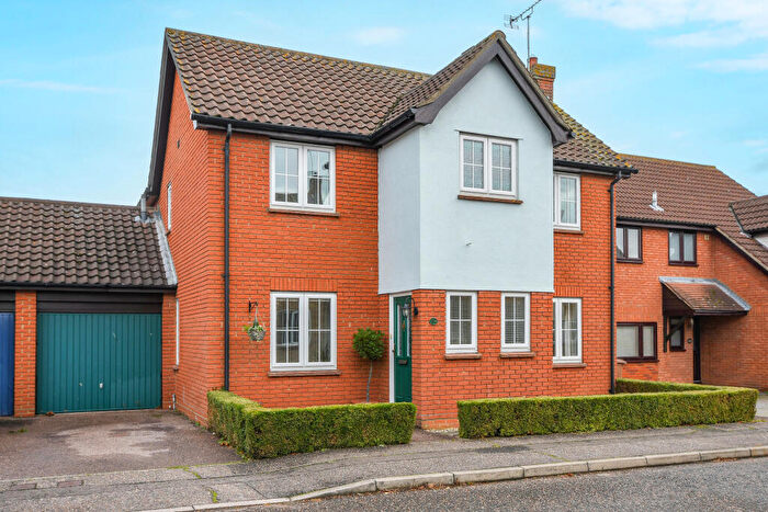 4 Bedroom Detached House For Sale In Pollards Green, Chelmer Village, Chelmsford, CM2