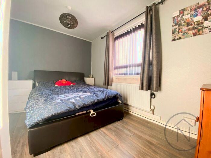 2 Bedroom Apartment For Sale In Bede Crescent, Newton Aycliffe, DL5