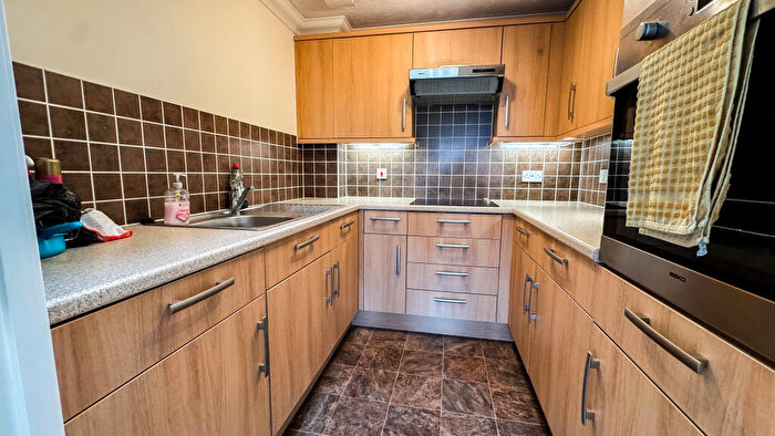 1 Bedroom Apartment For Sale In Concorde Lodge, Bristol, Gloucestershire, BS34