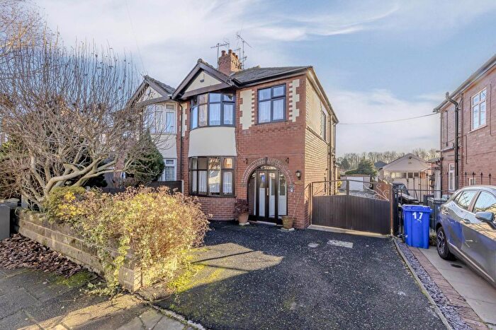 3 Bedroom Semi Detached House For Sale In Riverside Road, Stoke On Trent, ST4