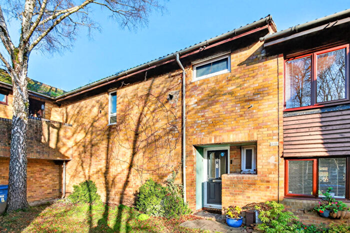 3 Bedroom Terraced House For Sale In Inchwood, Bracknell, RG12