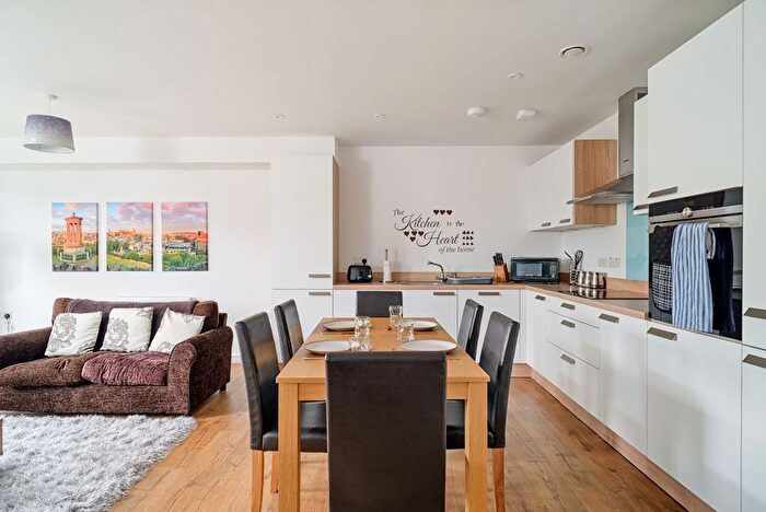 2 Bedroom Flat To Rent In Dalgety Road, Edinburgh, EH7