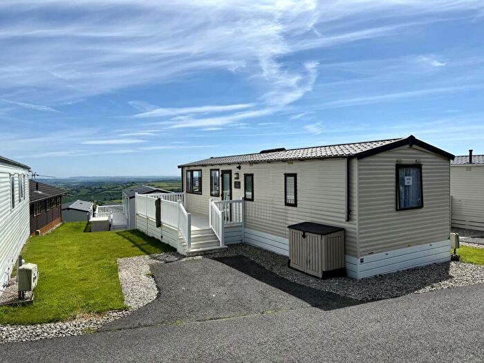 2 Bedroom Caravan For Sale In Victory Coaster, Tamar View Holiday Park, St. Anns Chapel, Gunnislake, Cornwall, PL17