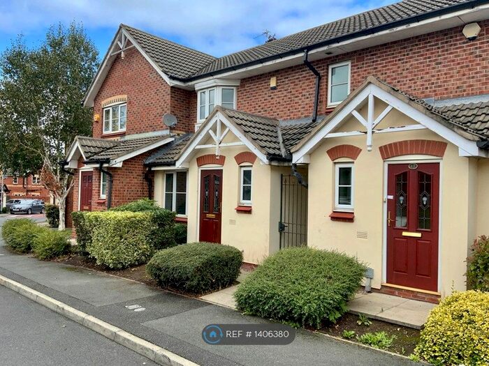 2 Bedroom Terraced House To Rent In Hazelwood Road, Manchester, M22