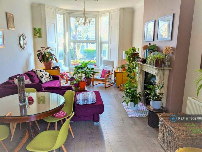 2 Bedroom Flat To Rent In Petherton Road, London, N5