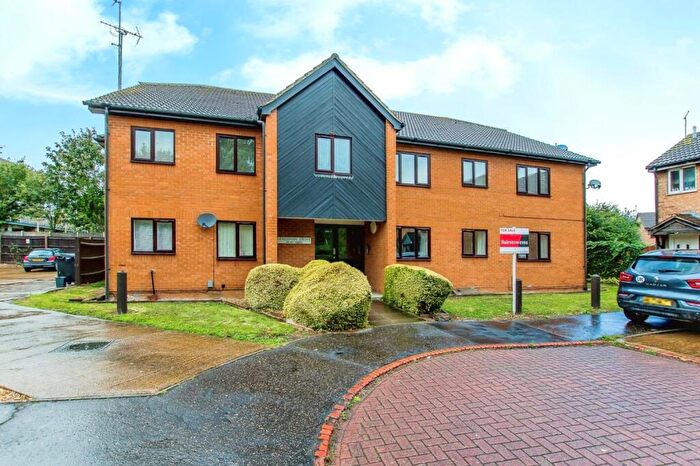 2 Bedroom Flat To Rent In Stagshaw Drive, Peterborough, PE2