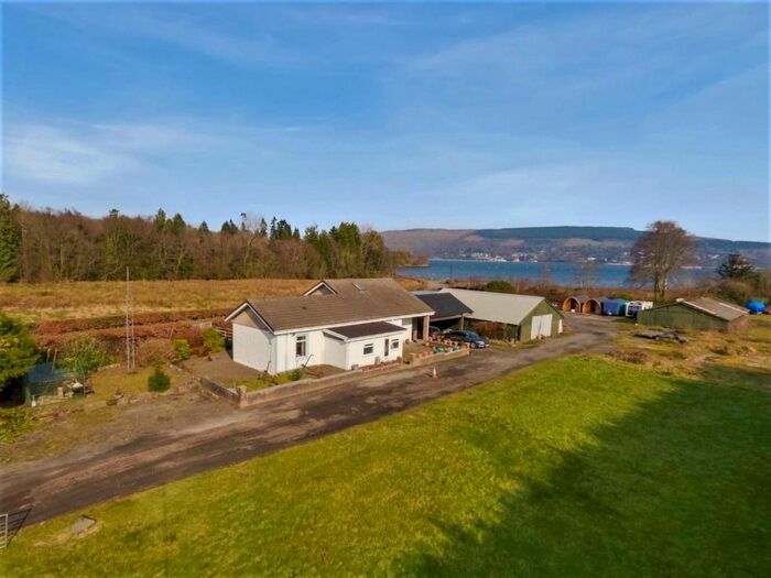 3 Bedroom Detached House For Sale In Millbrae, Rosneath, Argyll & Bute, G84