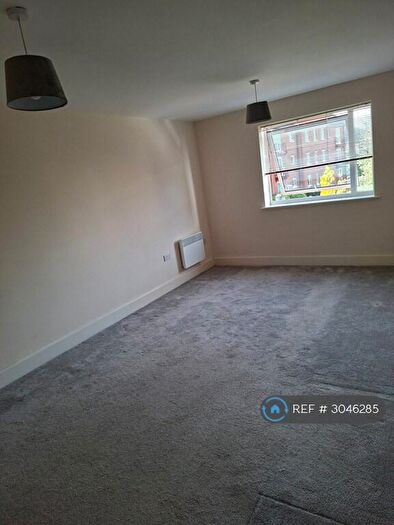 1 Bedroom Flat To Rent In Coxhill Way, Aylesbury, HP21