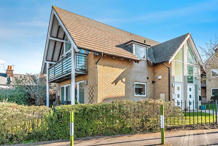 2 Bedroom Flat To Rent In Nursery Hill, St. Andrews Place, Hitchin, SG4