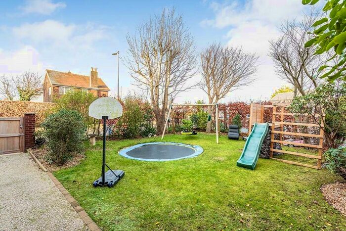 5 Bedroom Semi-Detached House To Rent In Blackpool Old Road, Blackpool, Lancashire, FY3