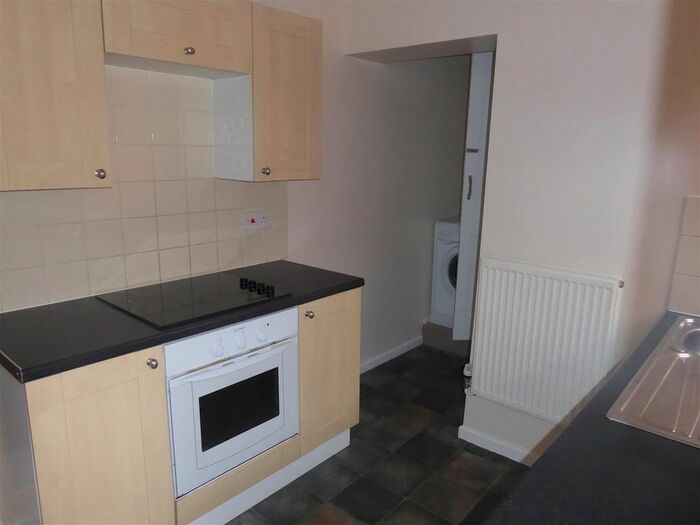 1 Bedroom Flat To Rent In Oundle Road, Peterborough, PE2